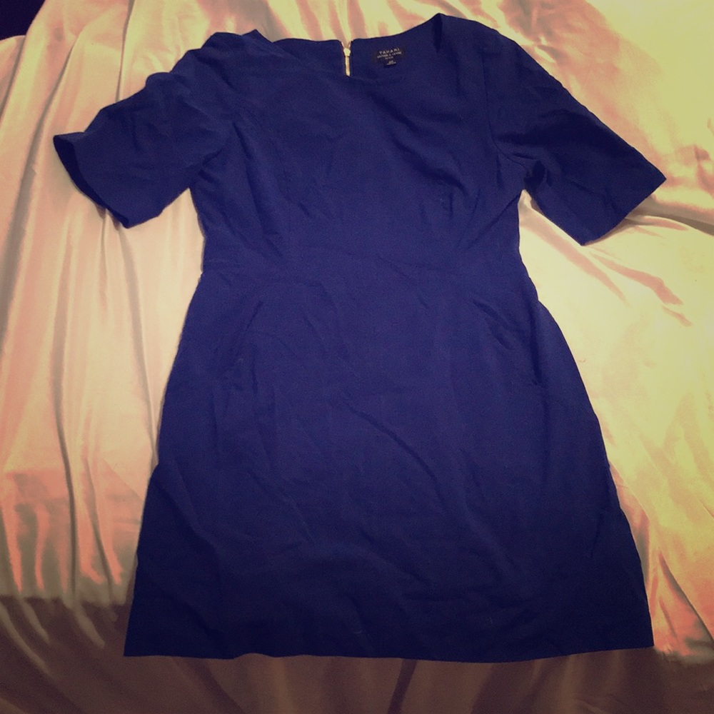 Tahari - Arthur S. Levine Collection - Navy Blue